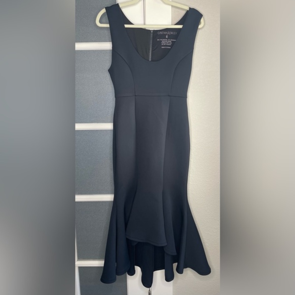Cynthia Rowley Bonded Mermaid Dress - Size 6 - Black -‎ NWT - Spandex - Cocktail - Picture 4 of 7